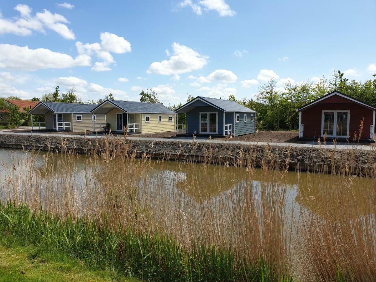 Luxe Lodge Zeehoeve Harlingen Buitenkant foto