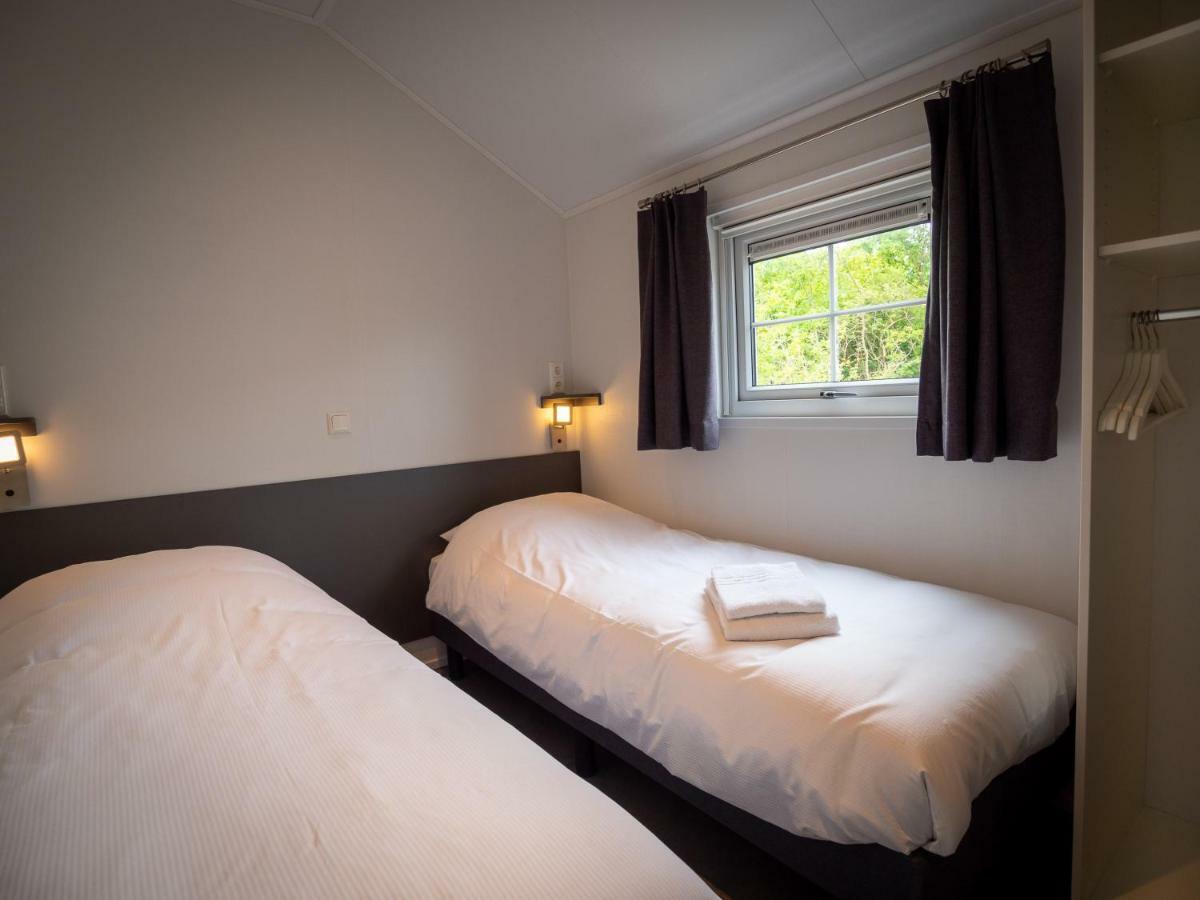 Luxe Lodge Zeehoeve Harlingen Buitenkant foto