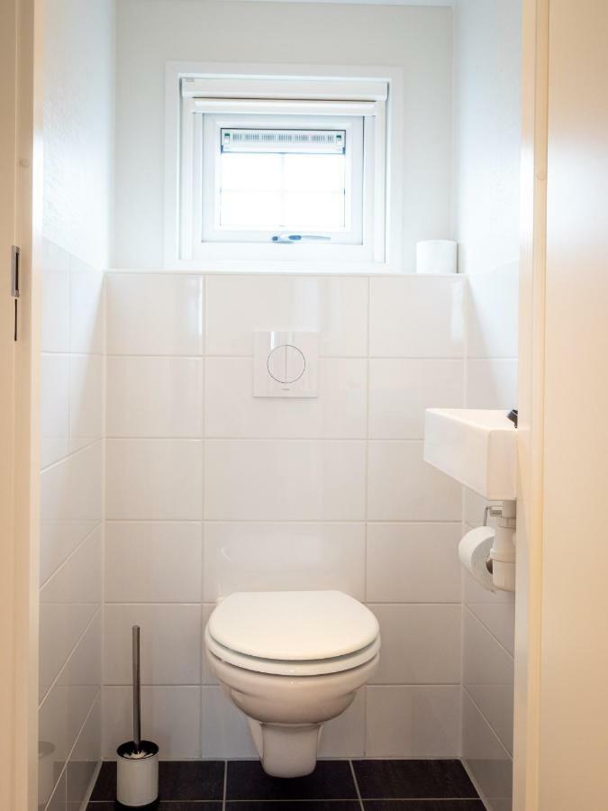 Luxe Lodge Zeehoeve Harlingen Buitenkant foto